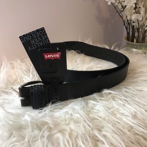 Size L Levi’s Black Belt